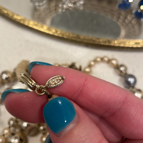 Authentic Chanel relaunch 1919 pearl necklace - Picture 15 of 16